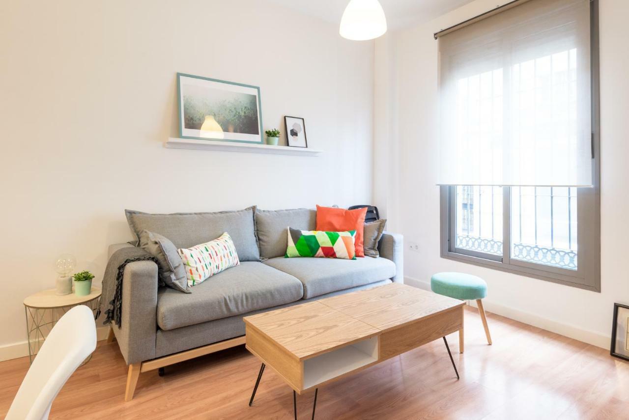 Lägenhet Homely Plaza Montano Málaga